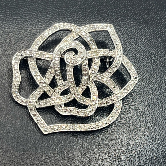 Sterling silver diamond rose flower brooch pin - Picture 8 of 14